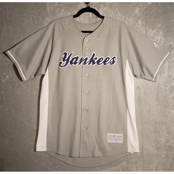 2012 New York Yankees Derek Jeter Jersey P2P 20in (Mens S) Authentic Merchandise - Picture 4 of 12